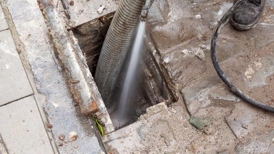 Hydro jetting service